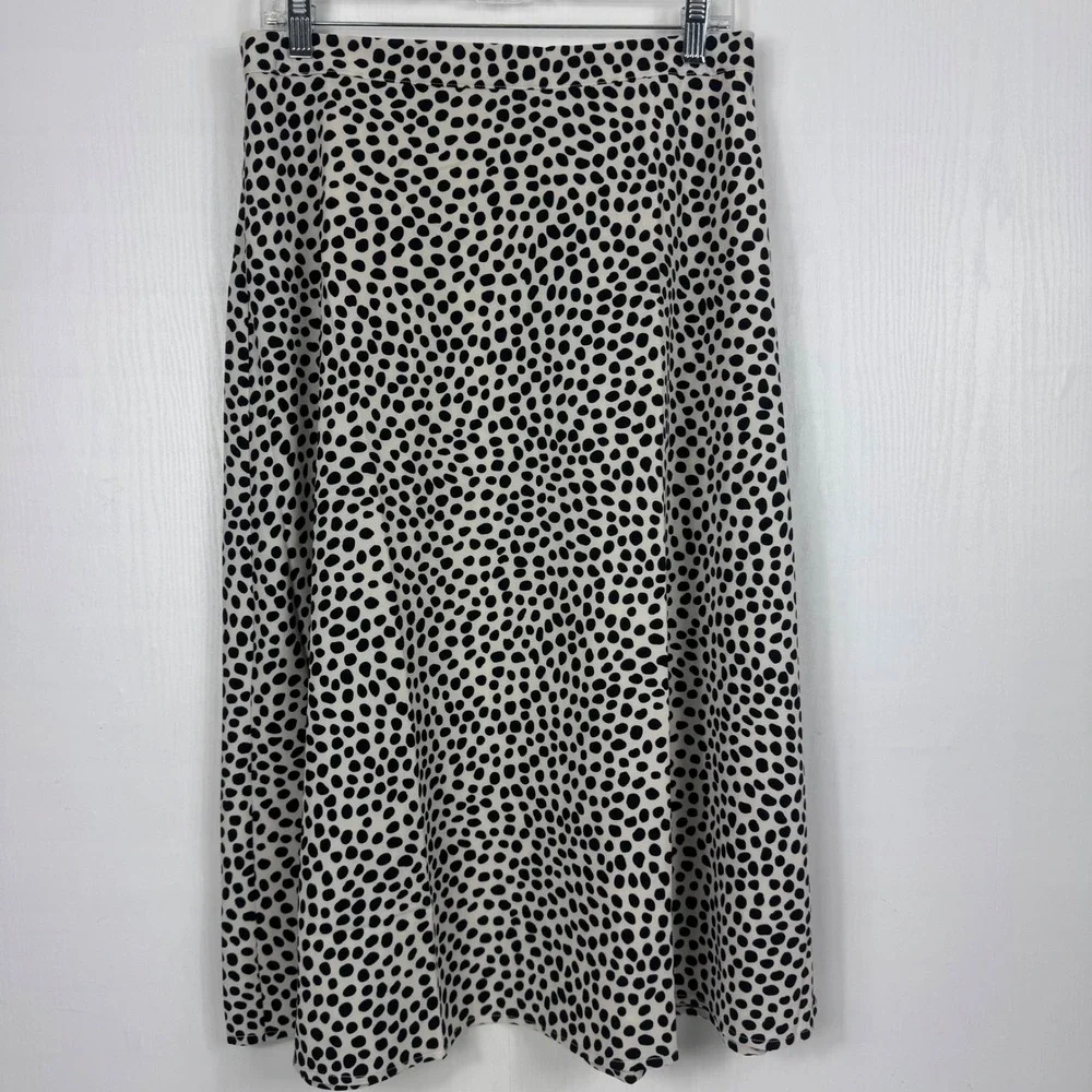 T Tahari Women A-line Pull On Skirt Leopard  Black Dot Midi Sz‎ M Elastic Waist
